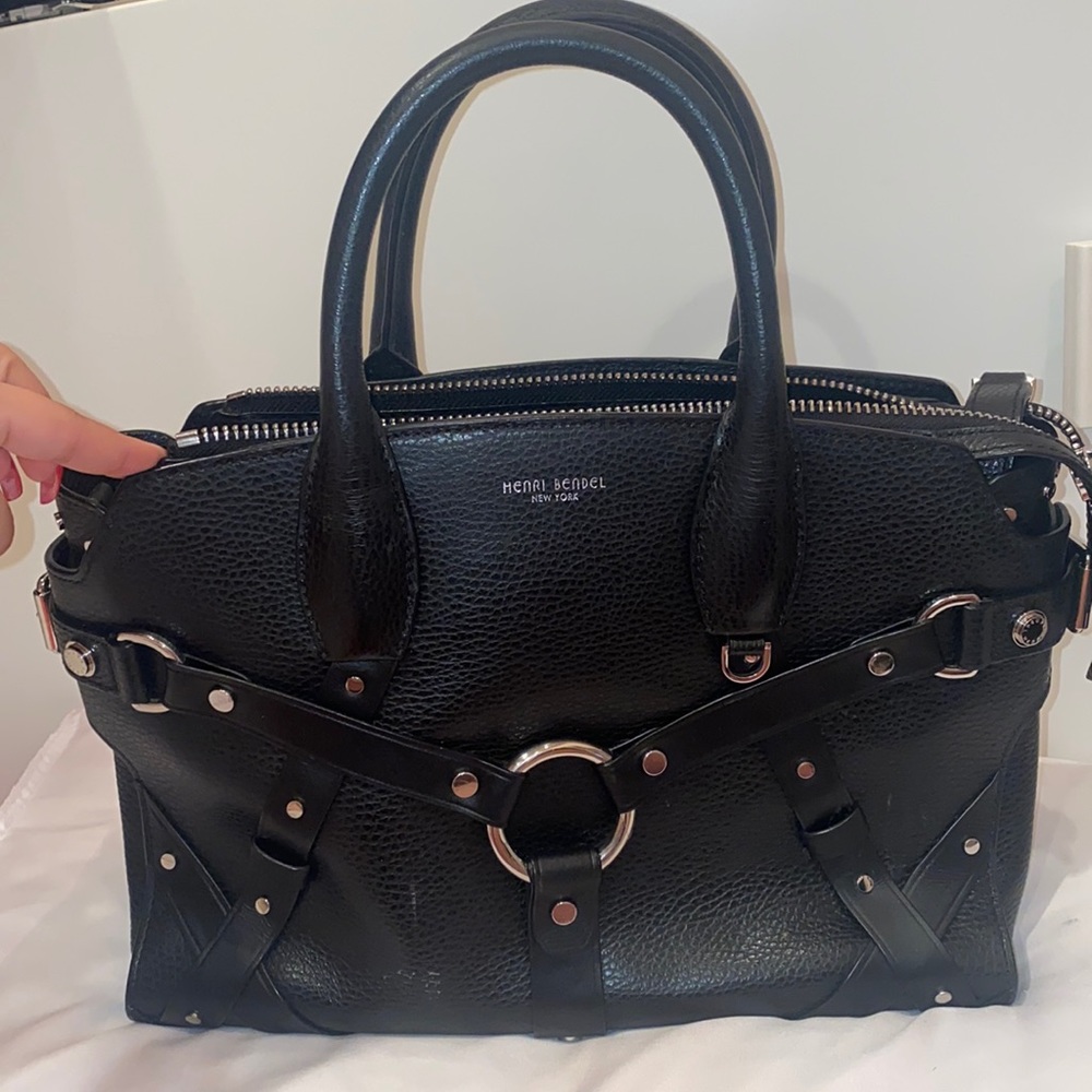 Black Henri Bendel purse